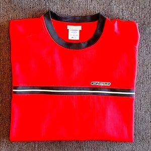Reebok XL Red/Blk shirt